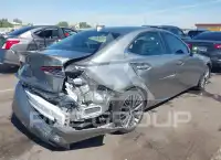 2019 Lexus IS300 фото
