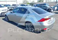 2019 Lexus IS350 фото