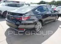 2019 Lexus ES300 photo
