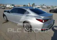 2019 Lexus ES300 photo