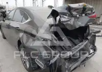 2019 Lexus ES300 photo