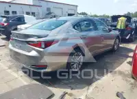 2019 Lexus ES300 фото