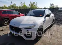 2019 Maserati LEVANTE фото