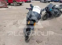 2019 Yamaha YZFR3 фото