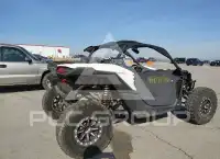 2019 Can-AM MAVERICK photo