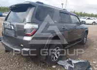 2019 Toyota 4 RUNNER photo