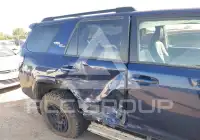 2019 Toyota 4 RUNNER фото