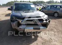 2019 Toyota 4 RUNNER фото