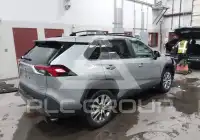 2019 Toyota RAV4 фото