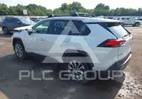 2019 Toyota RAV4 фото