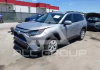 2019 Toyota RAV4 фото