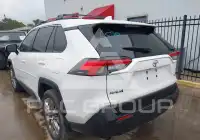 2019 Toyota RAV4 фото