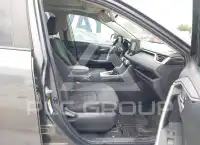 2019 Toyota RAV4 фото