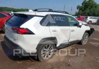 2019 Toyota RAV4 фото