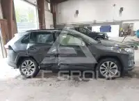 2019 Toyota RAV4 фото