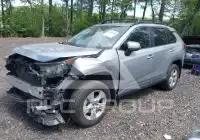 2019 Toyota RAV4 фото