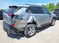 2019 Toyota RAV4 фото