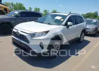 2019 Toyota RAV4 фото