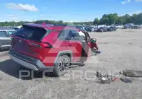 2019 Toyota RAV4 photo