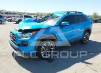 2019 Toyota RAV4 фото