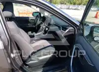 2019 Toyota RAV4 фото