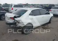2019 Toyota COROLLA фото