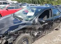 2019 Toyota COROLLA фото