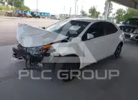 2019 Toyota COROLLA фото