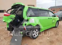 2019 Toyota SIENNA фото