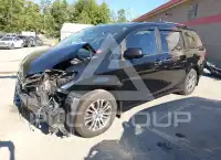 2019 Toyota SIENNA фото