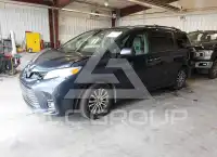 2019 Toyota SIENNA фото