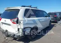 2019 Toyota SIENNA фото