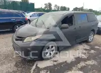2019 Toyota SIENNA фото