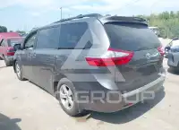 2019 Toyota SIENNA фото