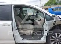 2019 Toyota SIENNA фото