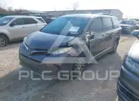 2019 Toyota SIENNA фото