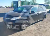 2019 Toyota SIENNA фото