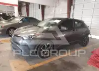 2019 Toyota C-HR photo