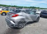 2019 Toyota C-HR photo