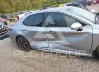 2019 Toyota CAMRY фото