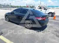 2019 Toyota CAMRY фото