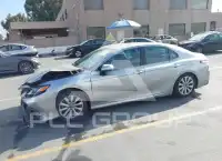 2019 Toyota CAMRY фото