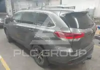 2019 Toyota Highlander photo
