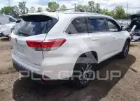 2019 Toyota Highlander фото