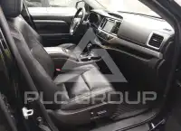 2019 Toyota Highlander photo