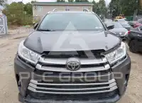 2019 Toyota Highlander фото