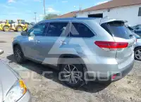 2019 Toyota Highlander фото