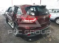 2019 Toyota Highlander фото