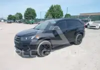 2019 Toyota Highlander фото