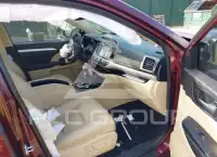 2019 Toyota Highlander фото